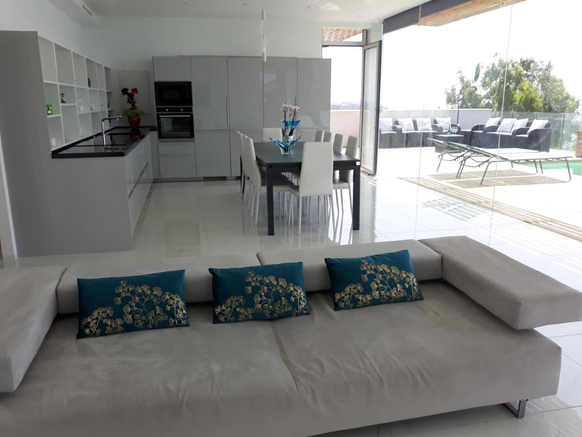 Villa Luxury Paradise سالوبرينيا المظهر الخارجي الصورة