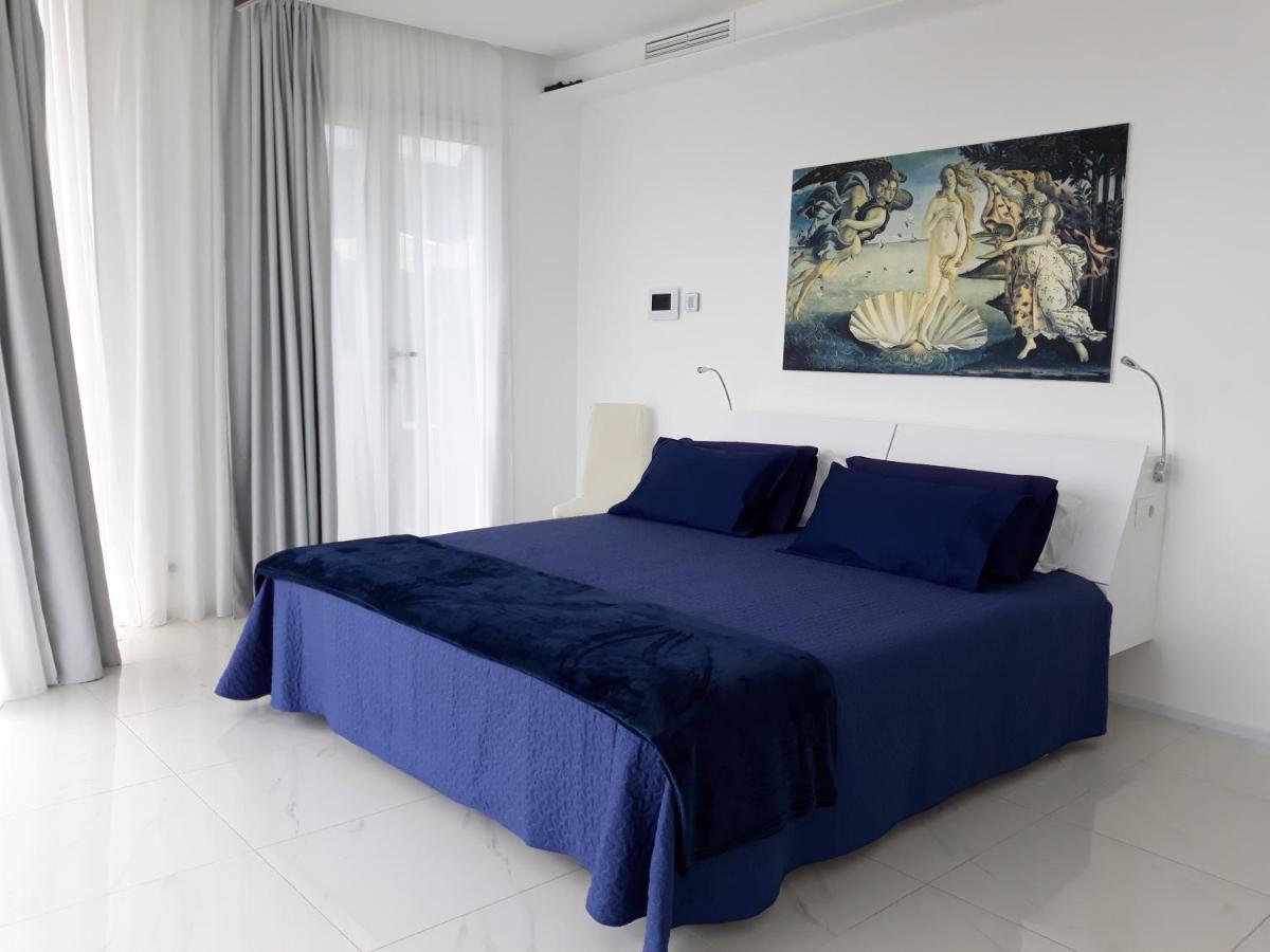 Villa Luxury Paradise سالوبرينيا المظهر الخارجي الصورة